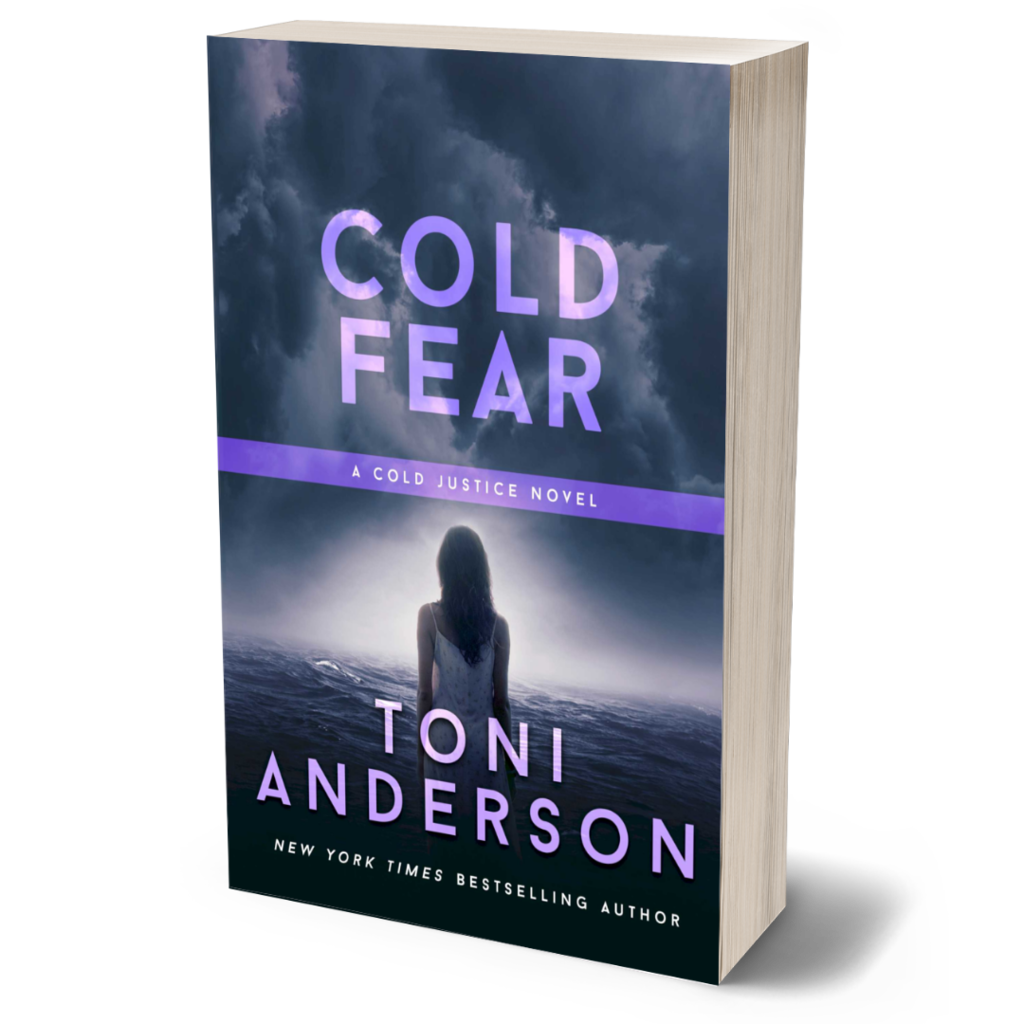 Cold Fear FBI Romantic Thriller by Toni Anderson