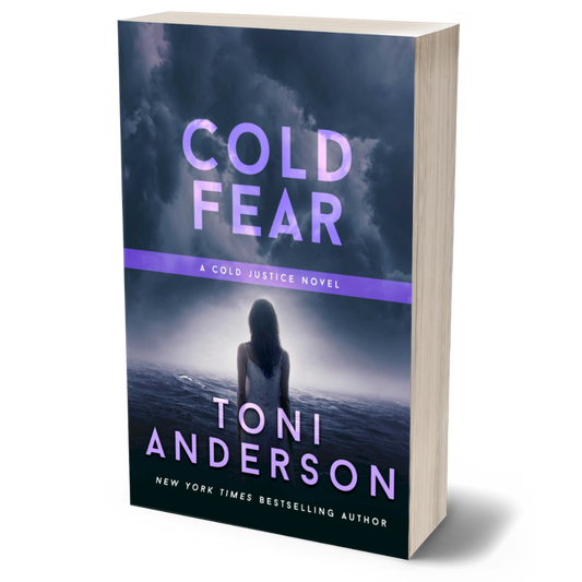 Cold Fear FBI Romantic Thriller by Toni Anderson