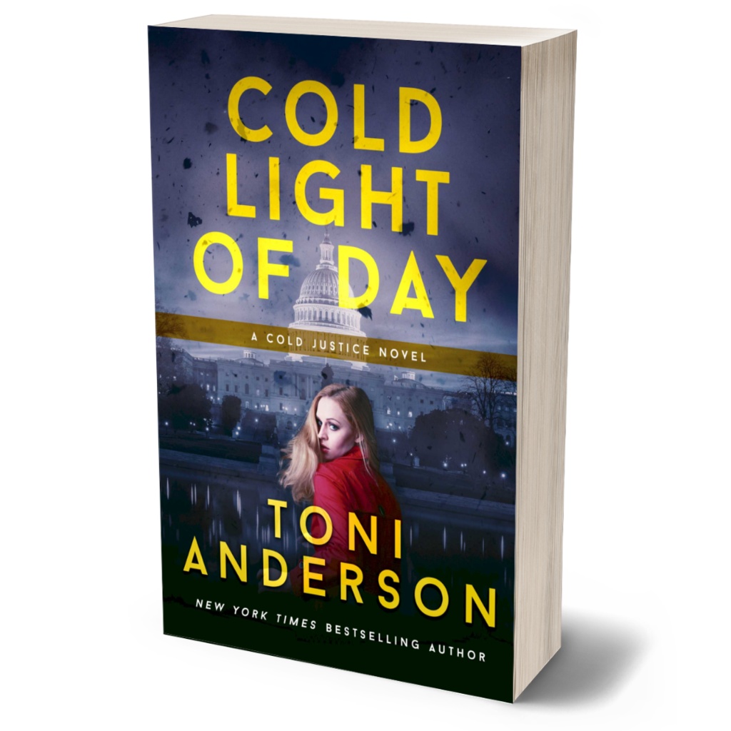 Cold light of day romantic thriller by toni anderson 
