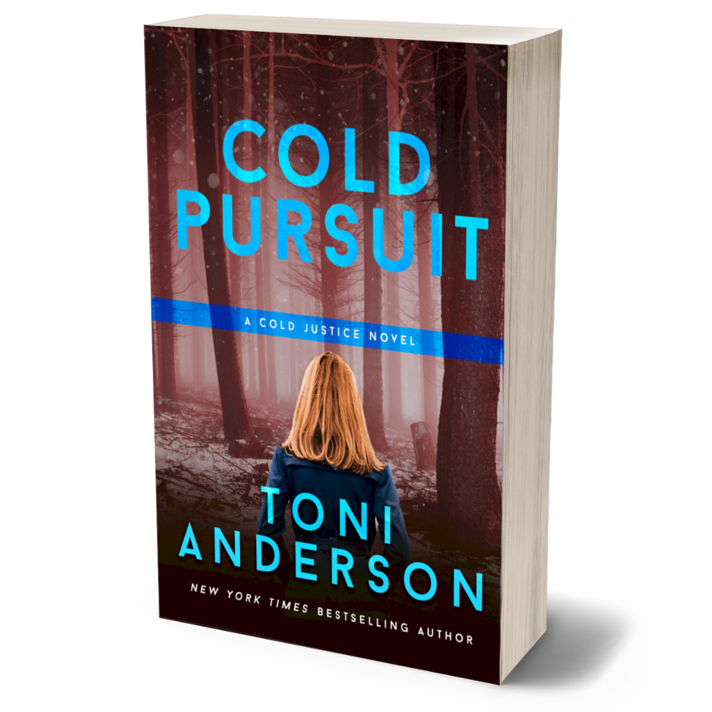 Cold Pursuit FBI Romantic Thriller by Toni Anderson