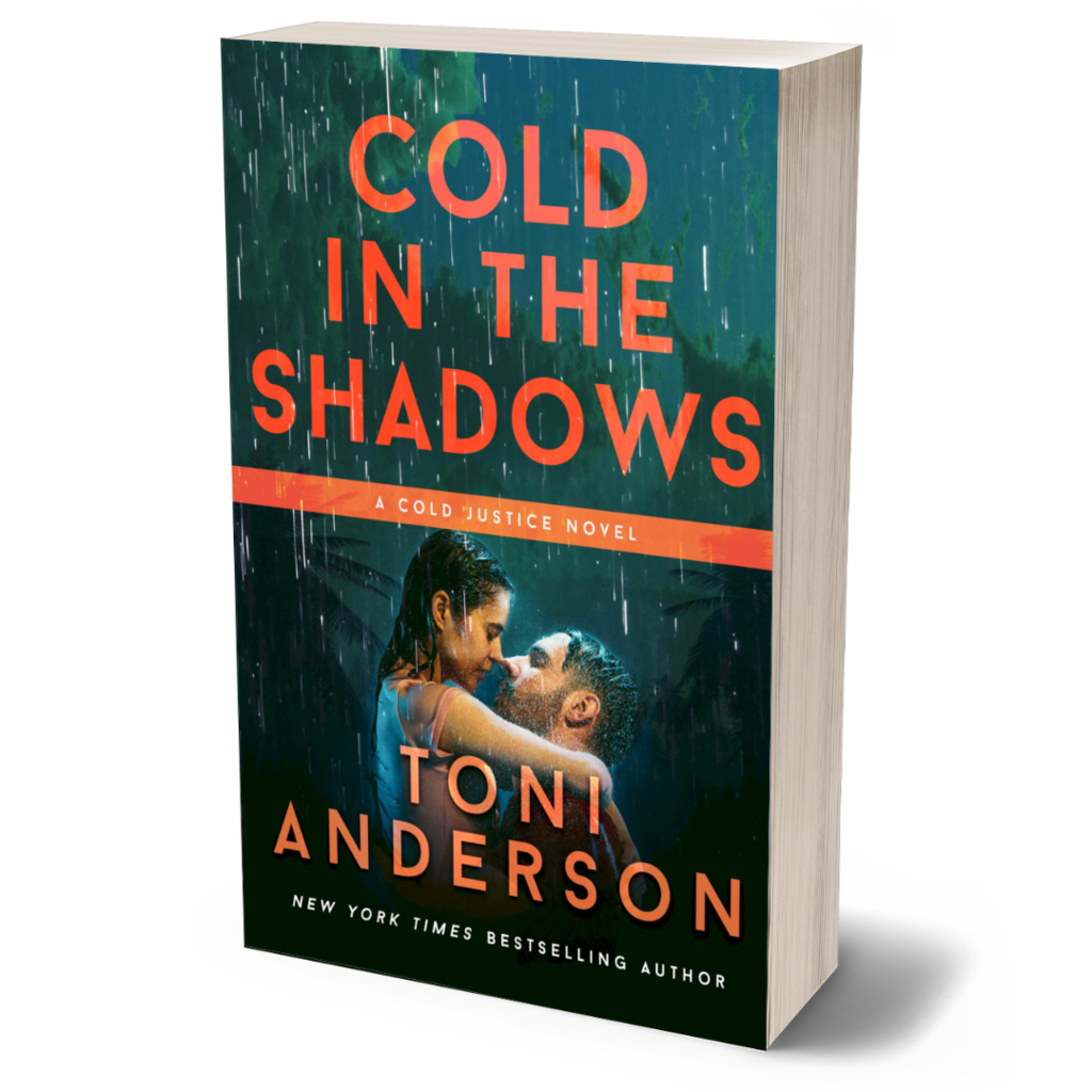 Cold In The Shadows FBI Romantic Thriller by Toni Anderson